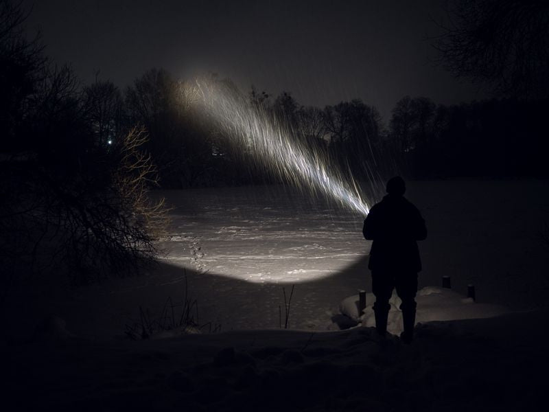 Armytek Barracuda Pro Suchscheinwerfer Kaltweiß / Warmweiß